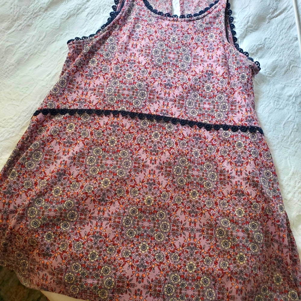 LC Lauren Conrad Top